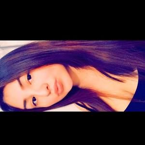 Meet your Posher, Evelin